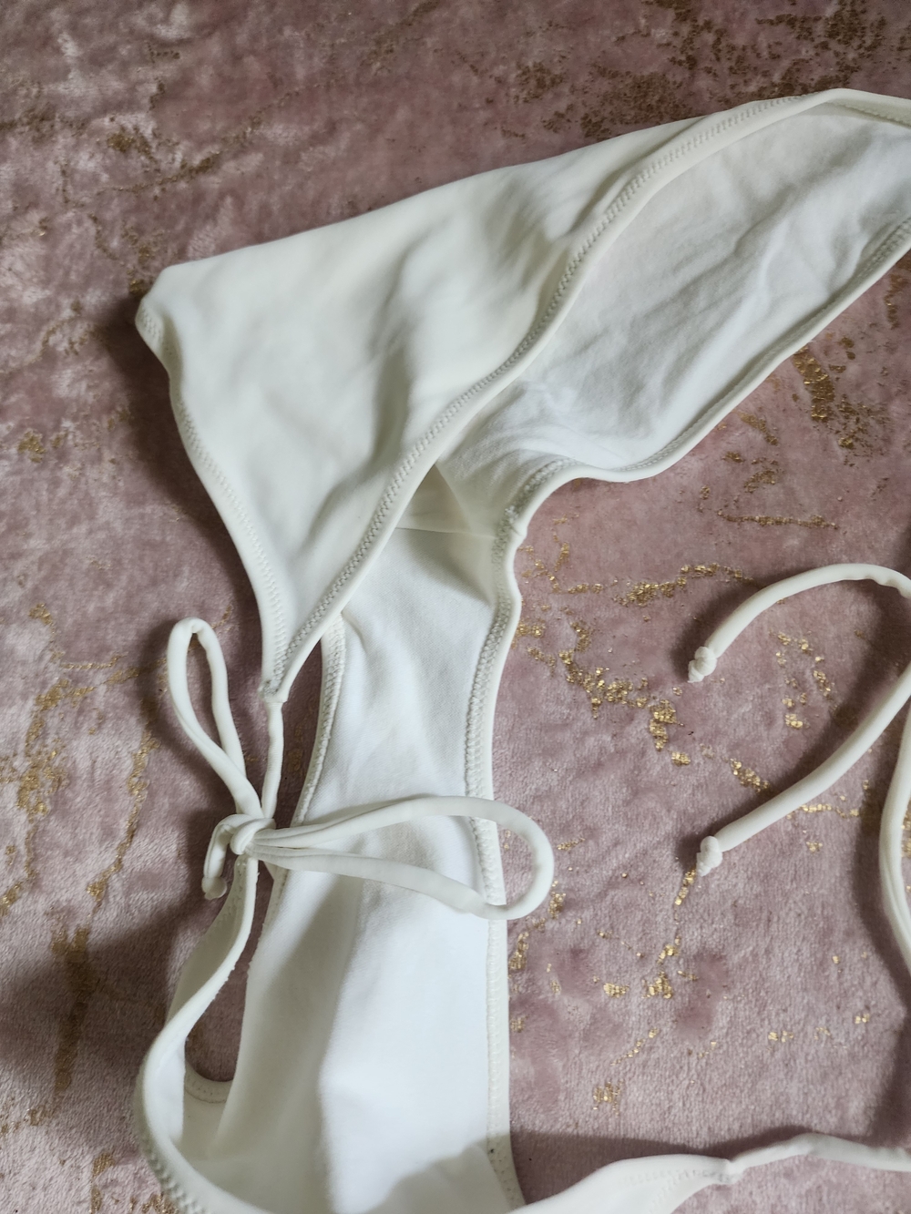 VICTORIA SECRET | White Daisy Floral Top & White Bikini - Picture 12 of 15